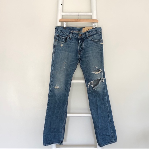 Hollister Relaxed Ripped Jeans - Picture 1 of 3